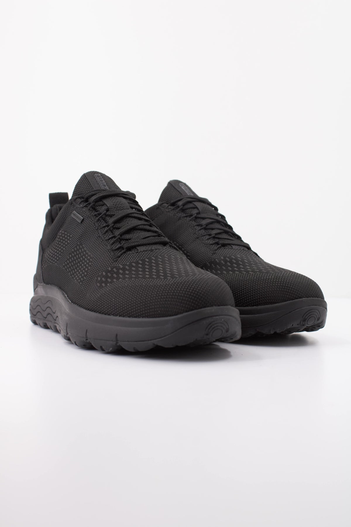 GEOX SPHERICA X en color NEGRO (2)
