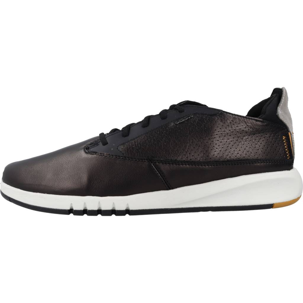 GEOX U AERANTIS en color NEGRO (2)