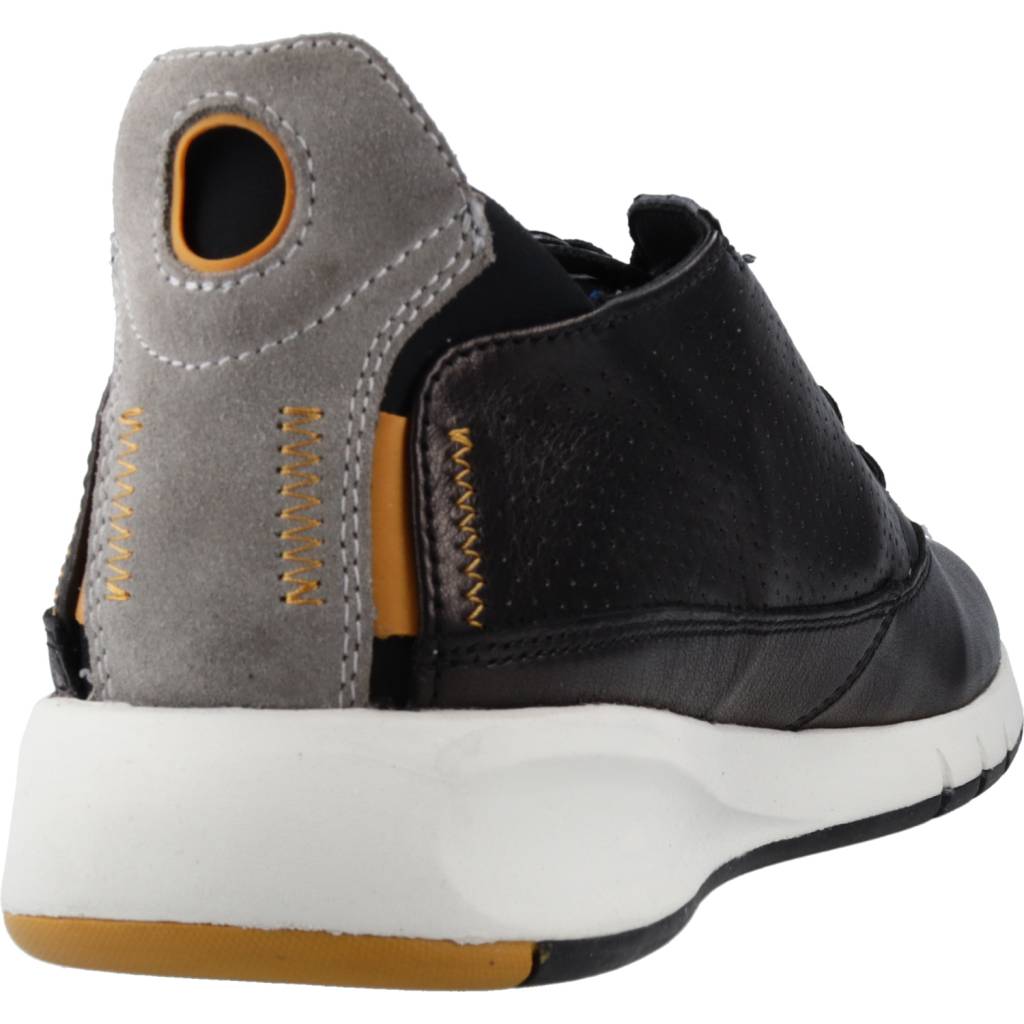 GEOX U AERANTIS en color NEGRO (3)