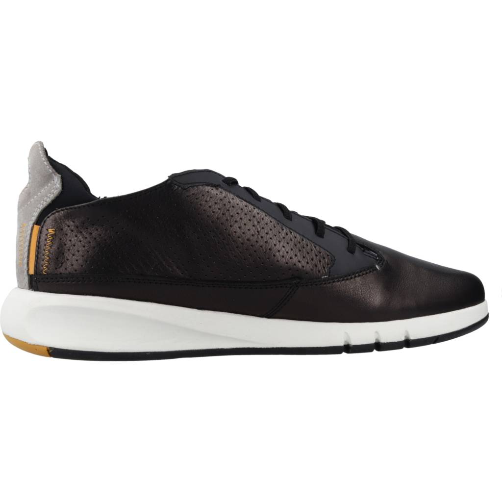 GEOX U AERANTIS en color NEGRO (4)
