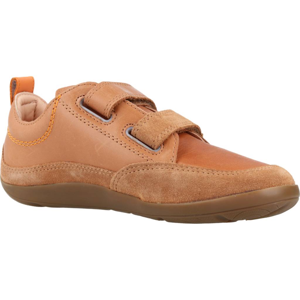 GEOX J BAREFEEL BOY en color MARRON CLARO (5)