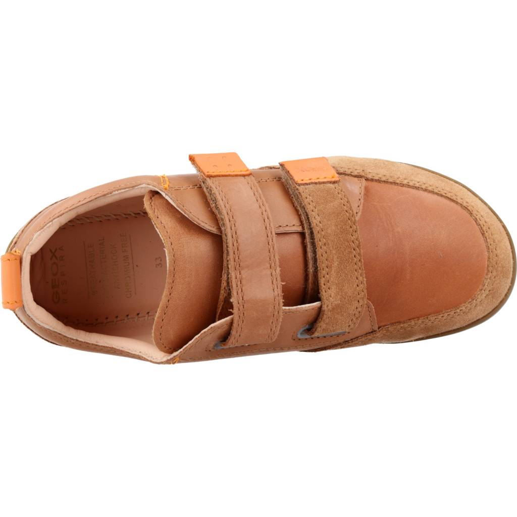 GEOX J BAREFEEL BOY en color MARRON CLARO (7)