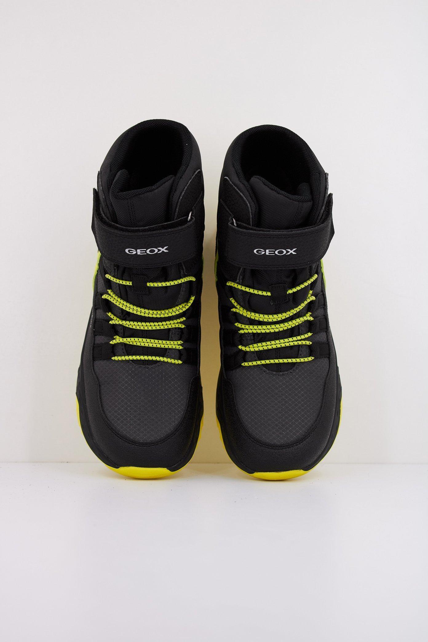GEOX J SENTIERO BOY B ABX en color NEGRO (3)