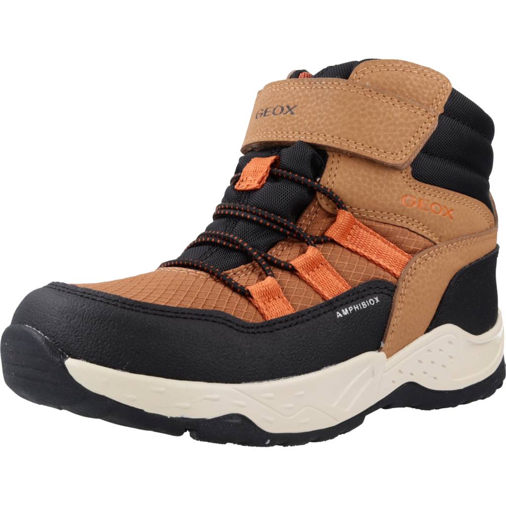 GEOX J SENTIERO BOY B ABX en color MARRON (1)