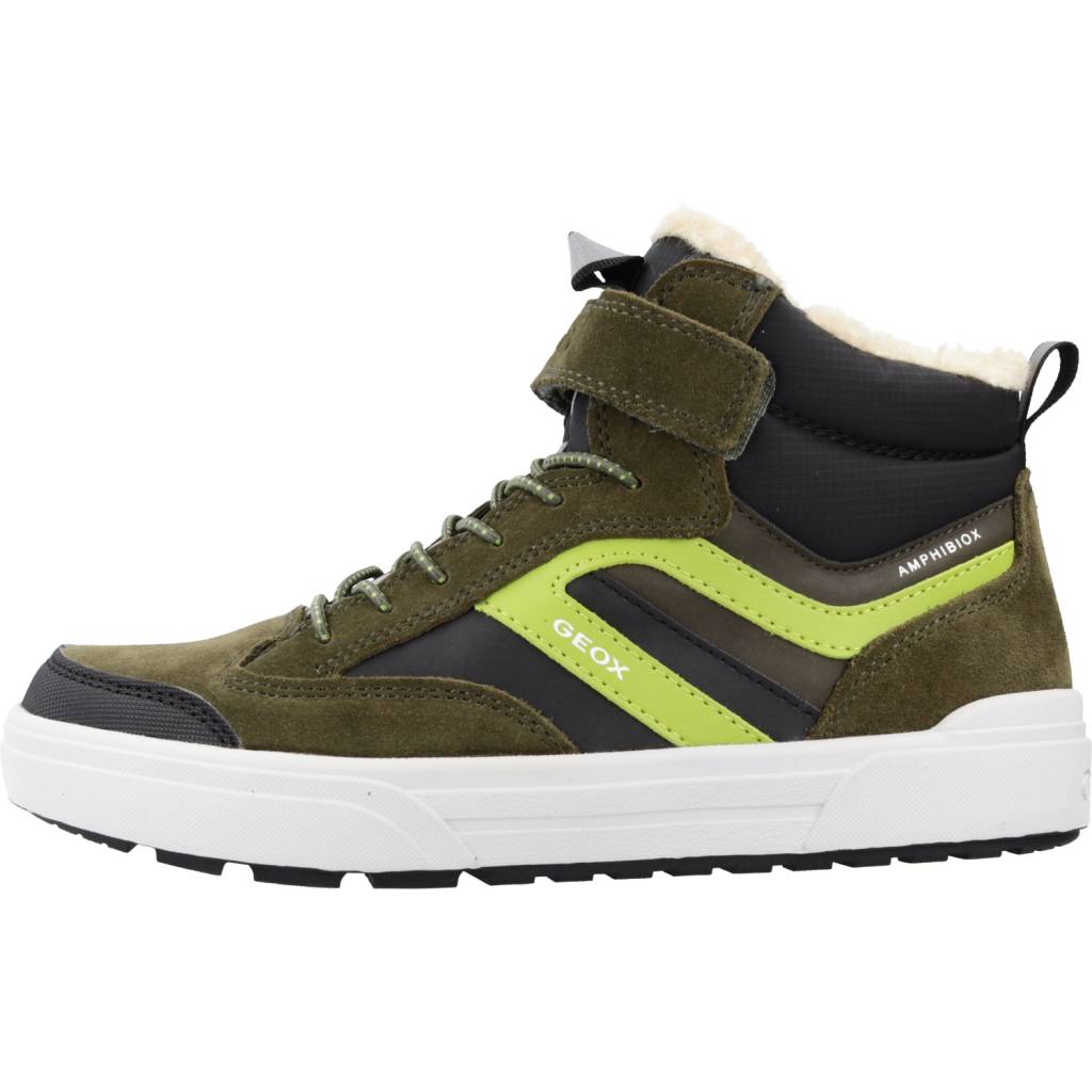 GEOX J WEEMBLE BOY B ABX en color VERDE (2)