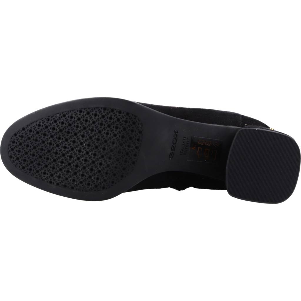 GEOX D CALINDA MID L en color NEGRO (6)