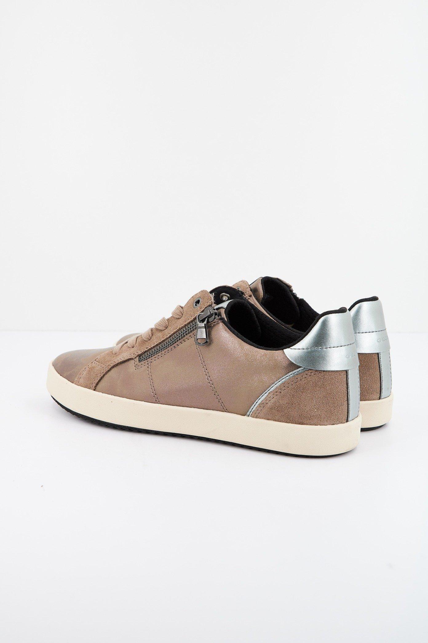 GEOX D BLOMIEE en color MARRON (3)