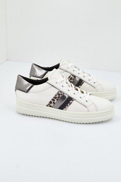 GEOX D PONTOISE en color BLANCO (2)