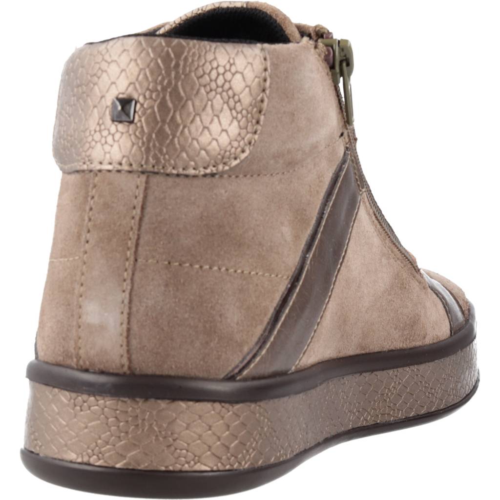 GEOX D LEELU' B en color BEIS (3)