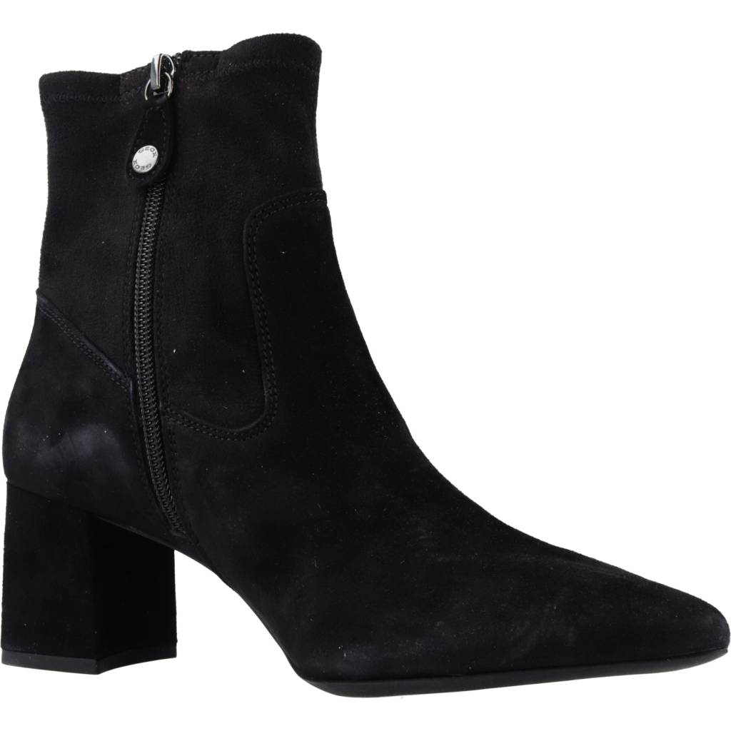 GEOX D BIGLIANA en color NEGRO (5)