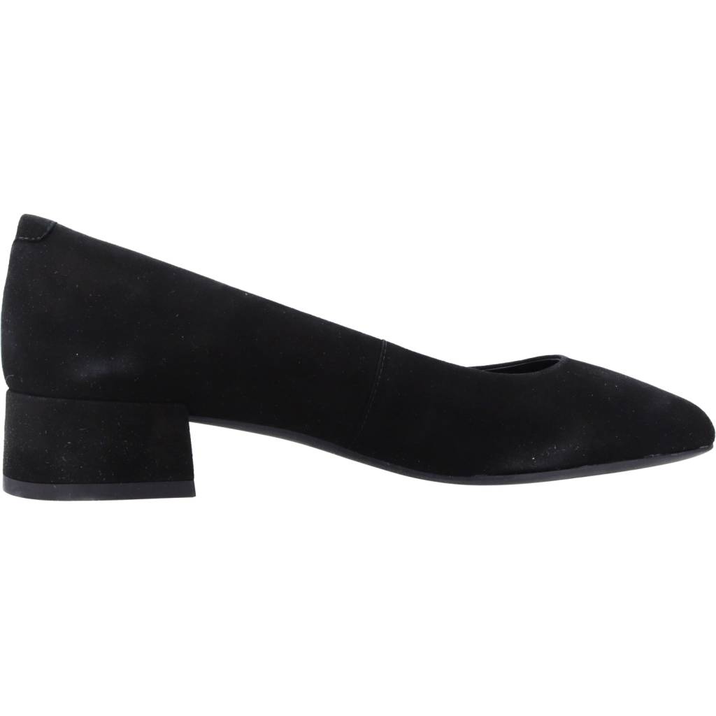 GEOX D CHLOO en color NEGRO (4)