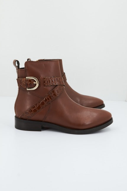 GEOX DONNA BROGUE en color MARRON (2)