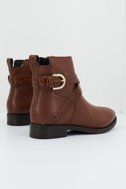 GEOX DONNA BROGUE en color MARRON (3)
