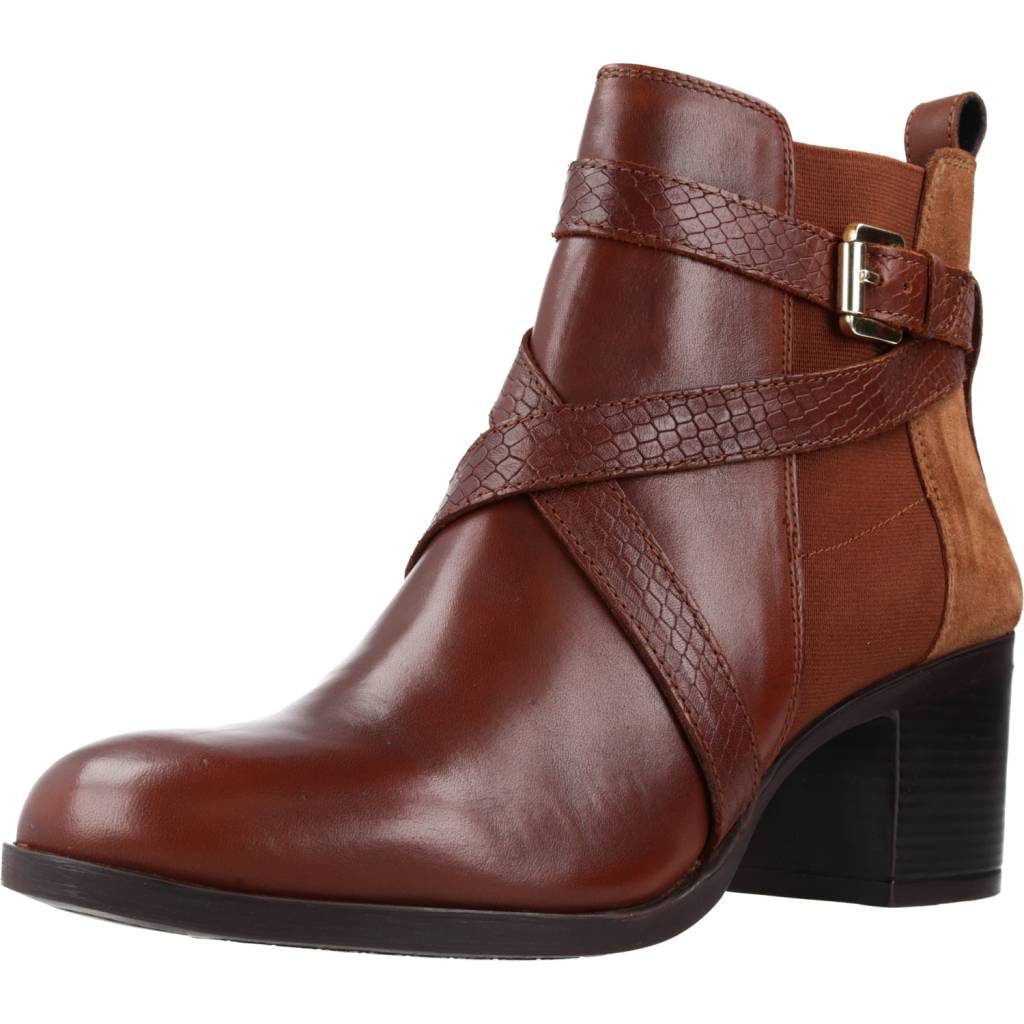 GEOX D NEW ASHEEL B en color MARRON (1)