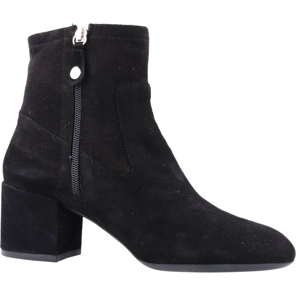 GEOX D ELEANA G en color NEGRO (5)