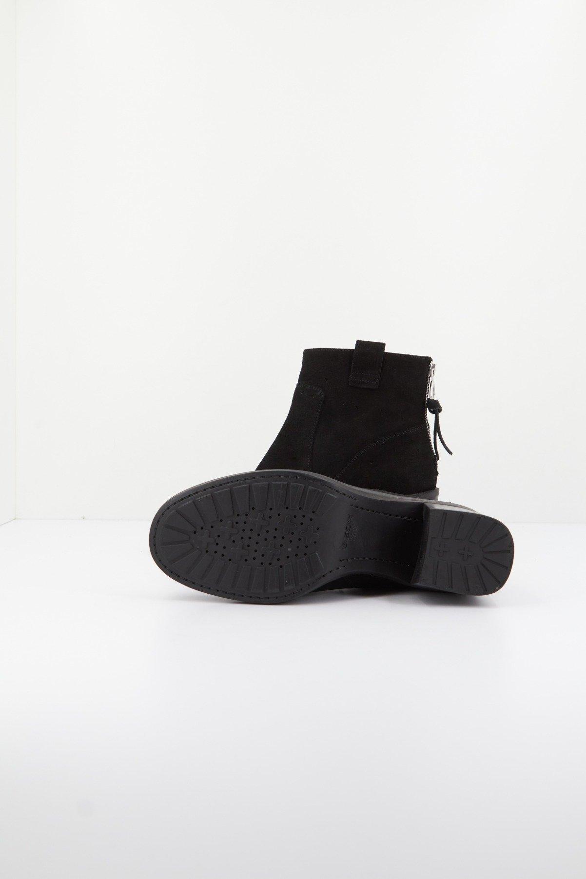 GEOX D GUILILA E - SUEDE en color NEGRO (4)