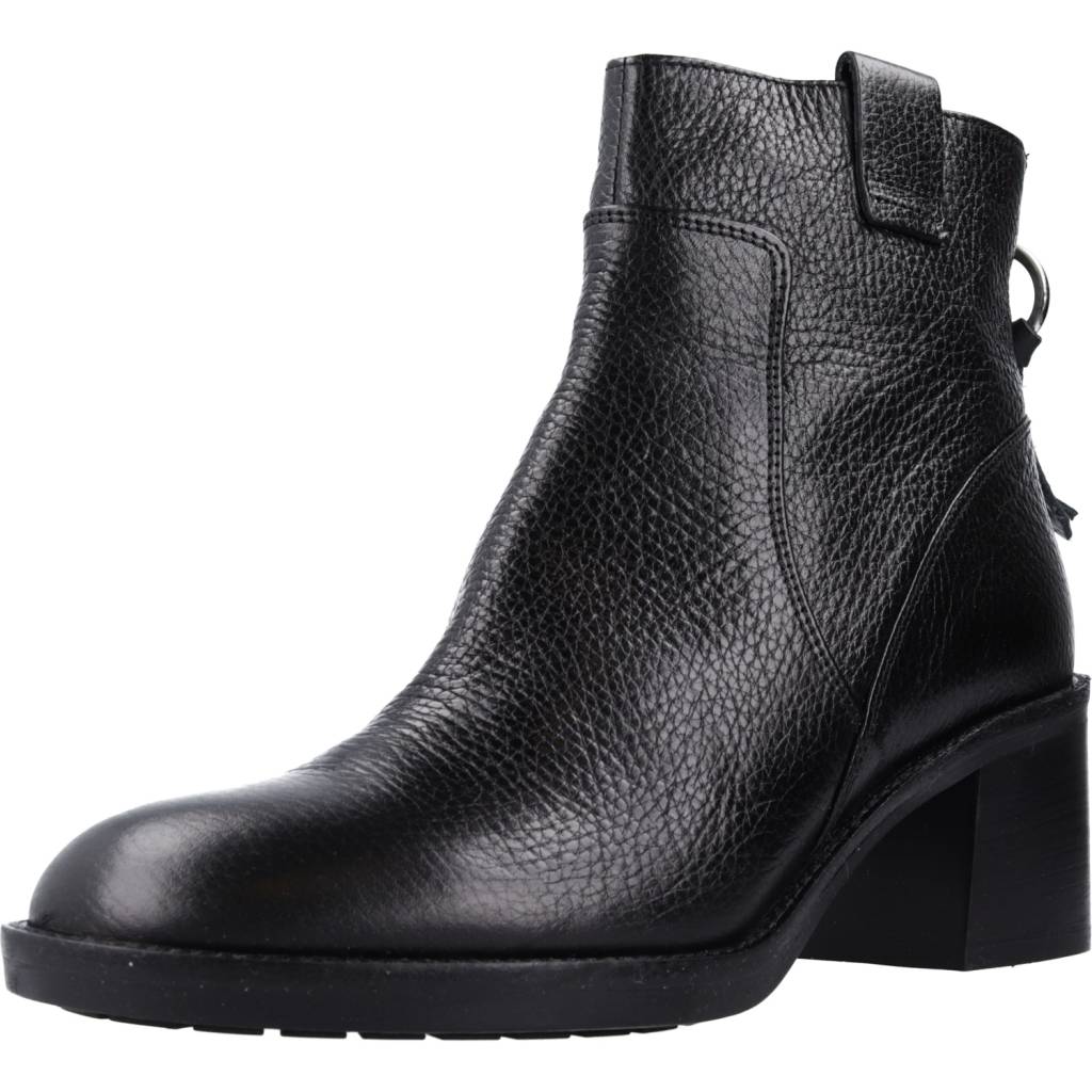 GEOX D GIULILA en color NEGRO (1)