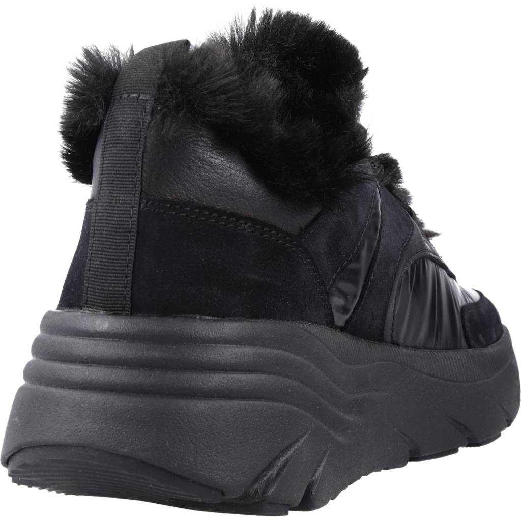 GEOX D DIAMANTA en color NEGRO (3)