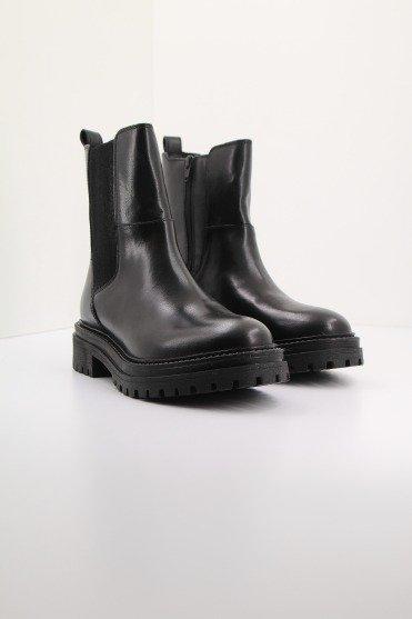 GEOX D IRIDEA en color NEGRO (3)