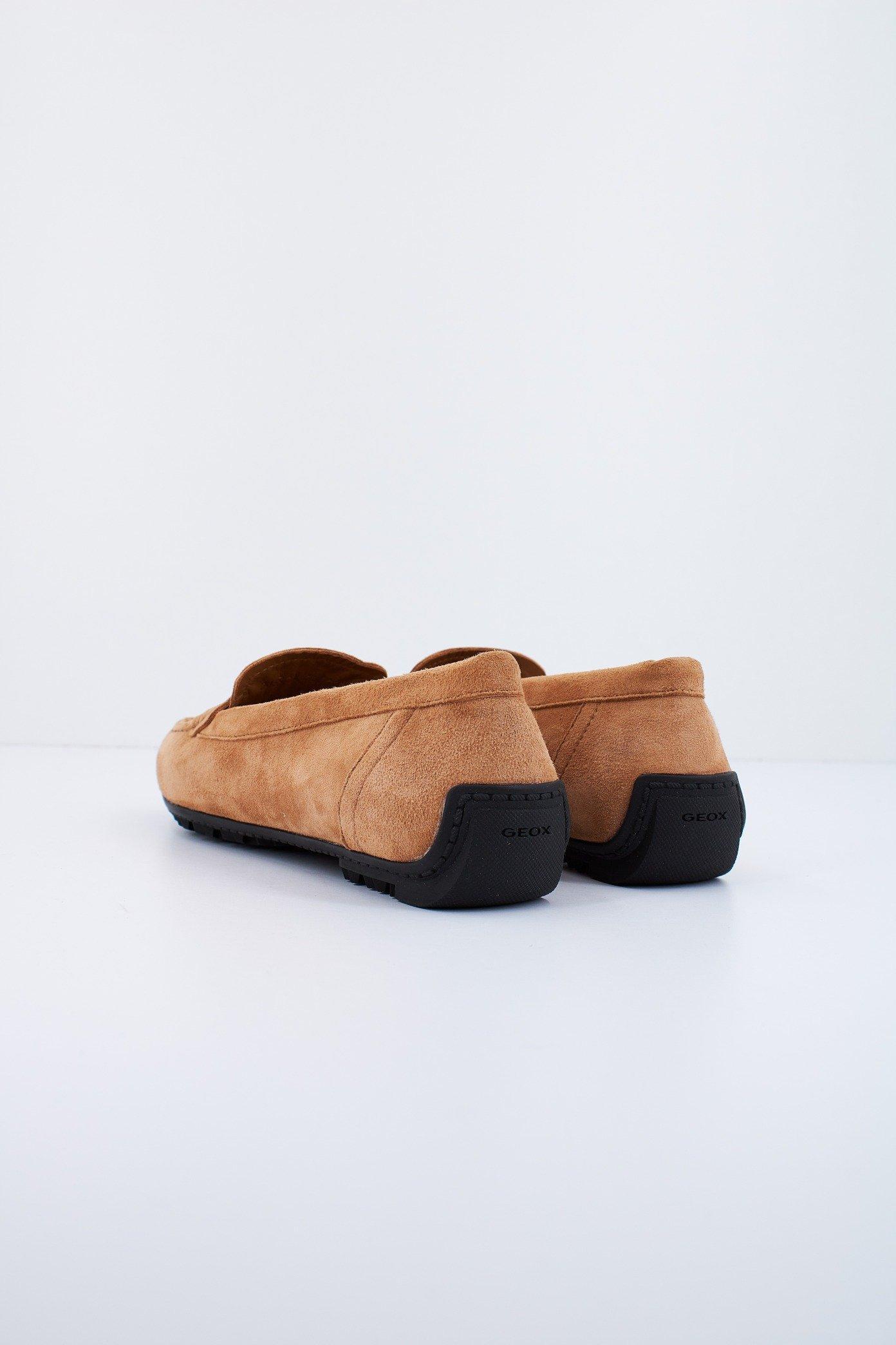 GEOX D KOSMOPOLIS GRIP A en color MARRON CLARO (3)