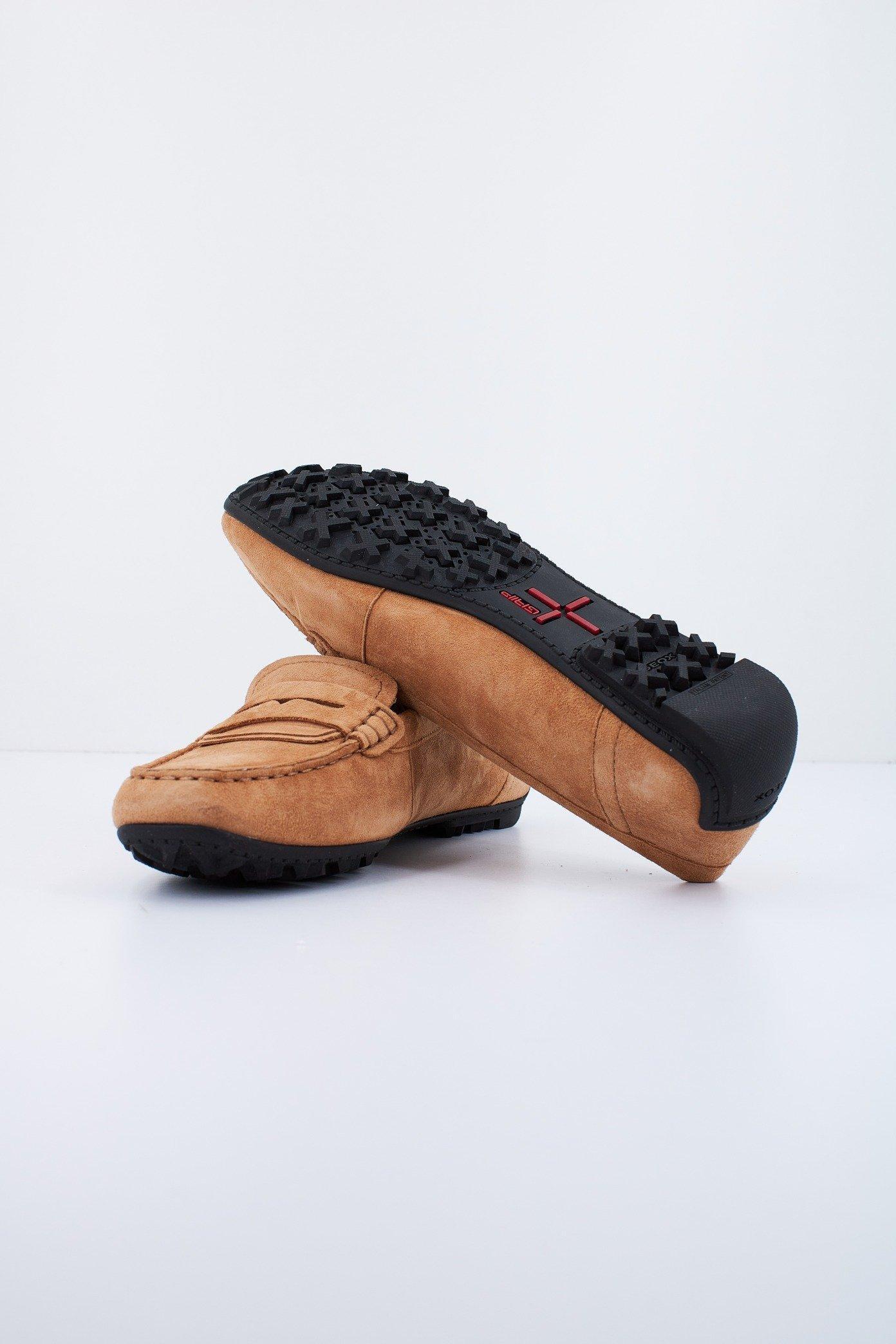 GEOX D KOSMOPOLIS GRIP A en color MARRON CLARO (4)