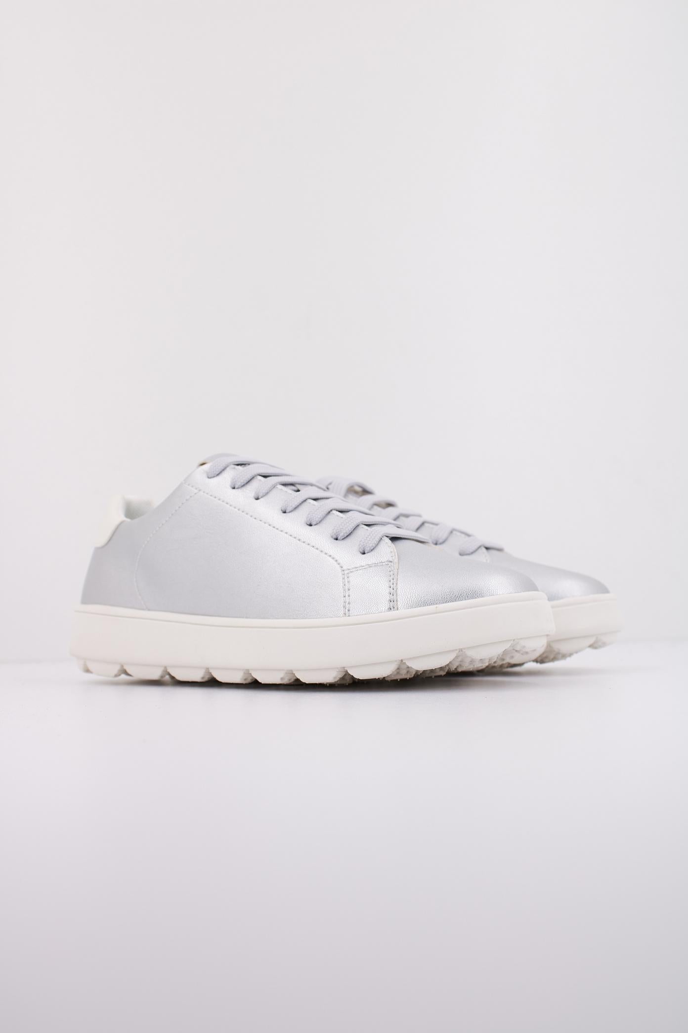 GEOX D SPHERICA ECUB- en color PLATA (2)