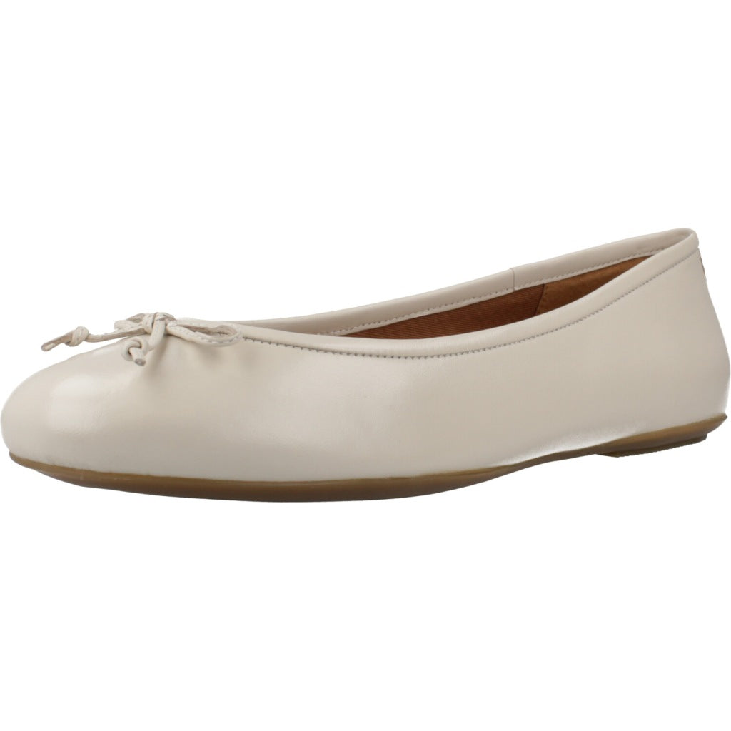 GEOX D PALMARIA B en color BEIS (1)