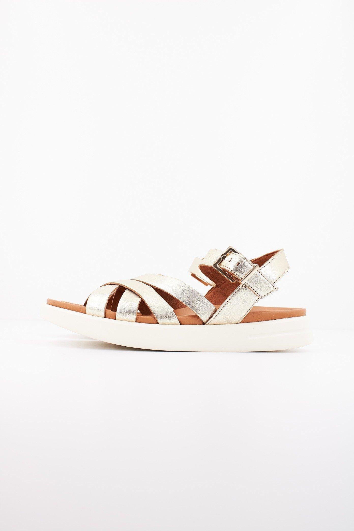 GEOX D XAND S B - METAL.LEA en color ORO (1)