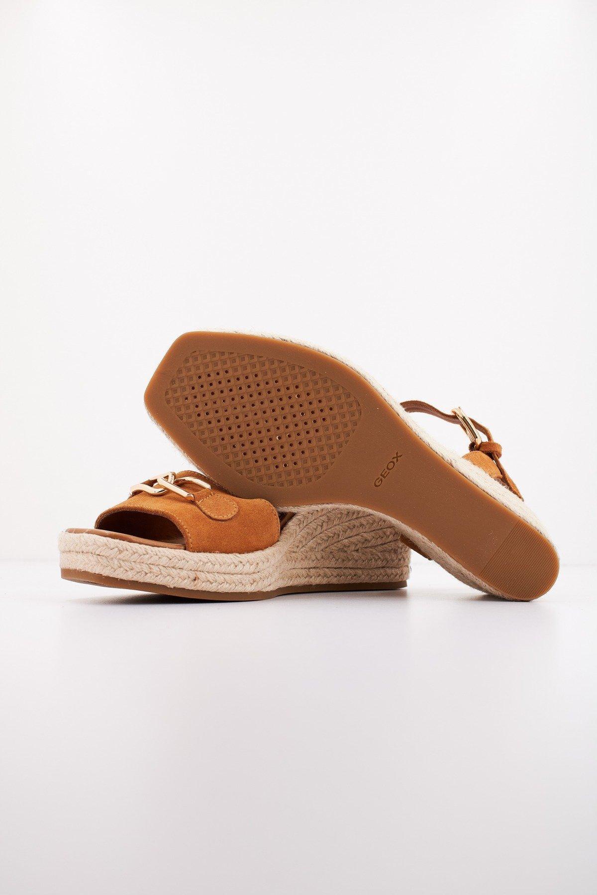 GEOX D PANAREA C en color MARRON (4)