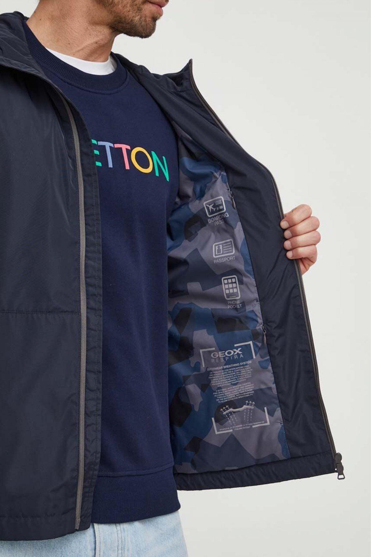 GEOX M LEITAN MID PARKA en color AZUL (4)
