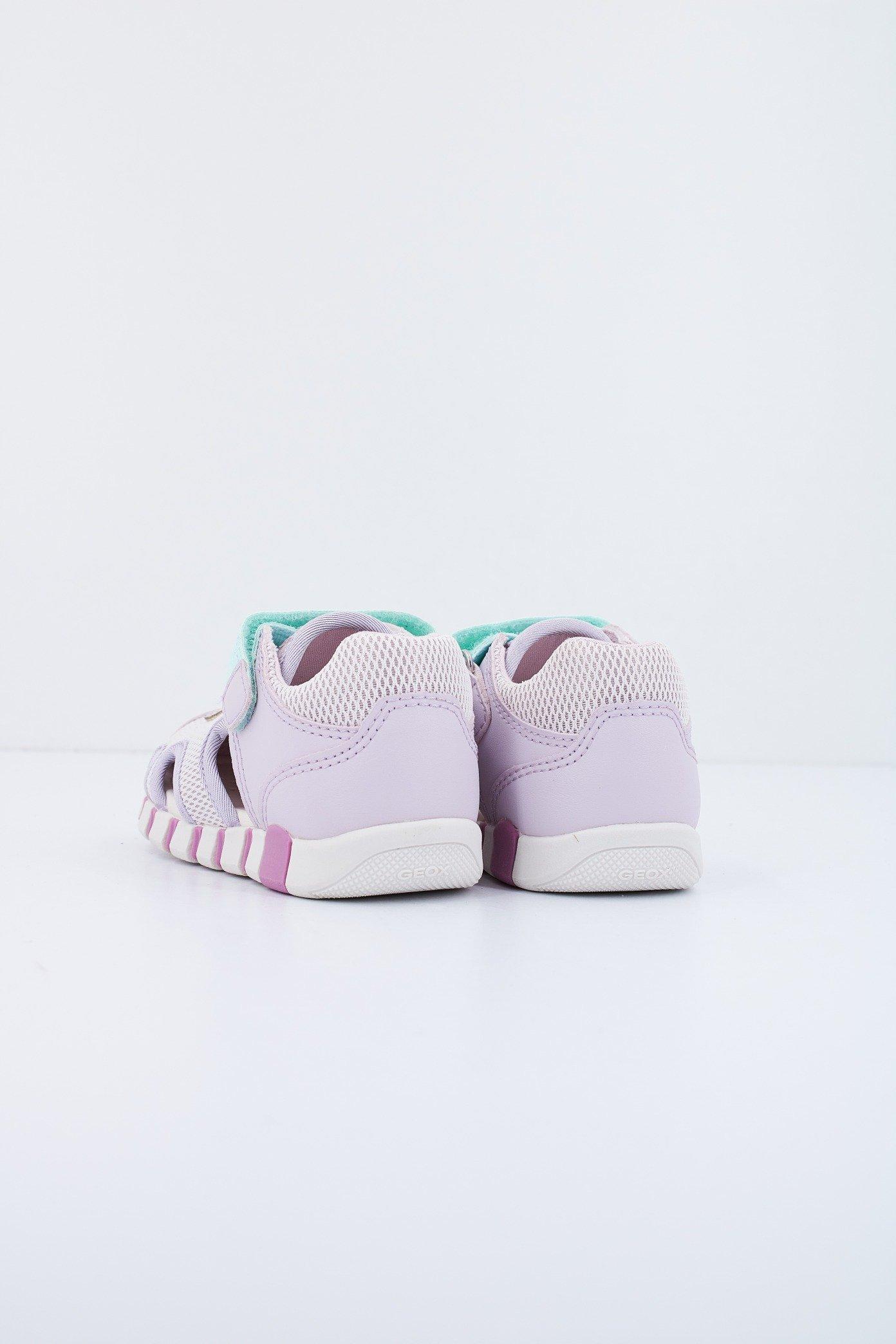 GEOX B SANDAL IUPIDOO en color VIOLETA (3)