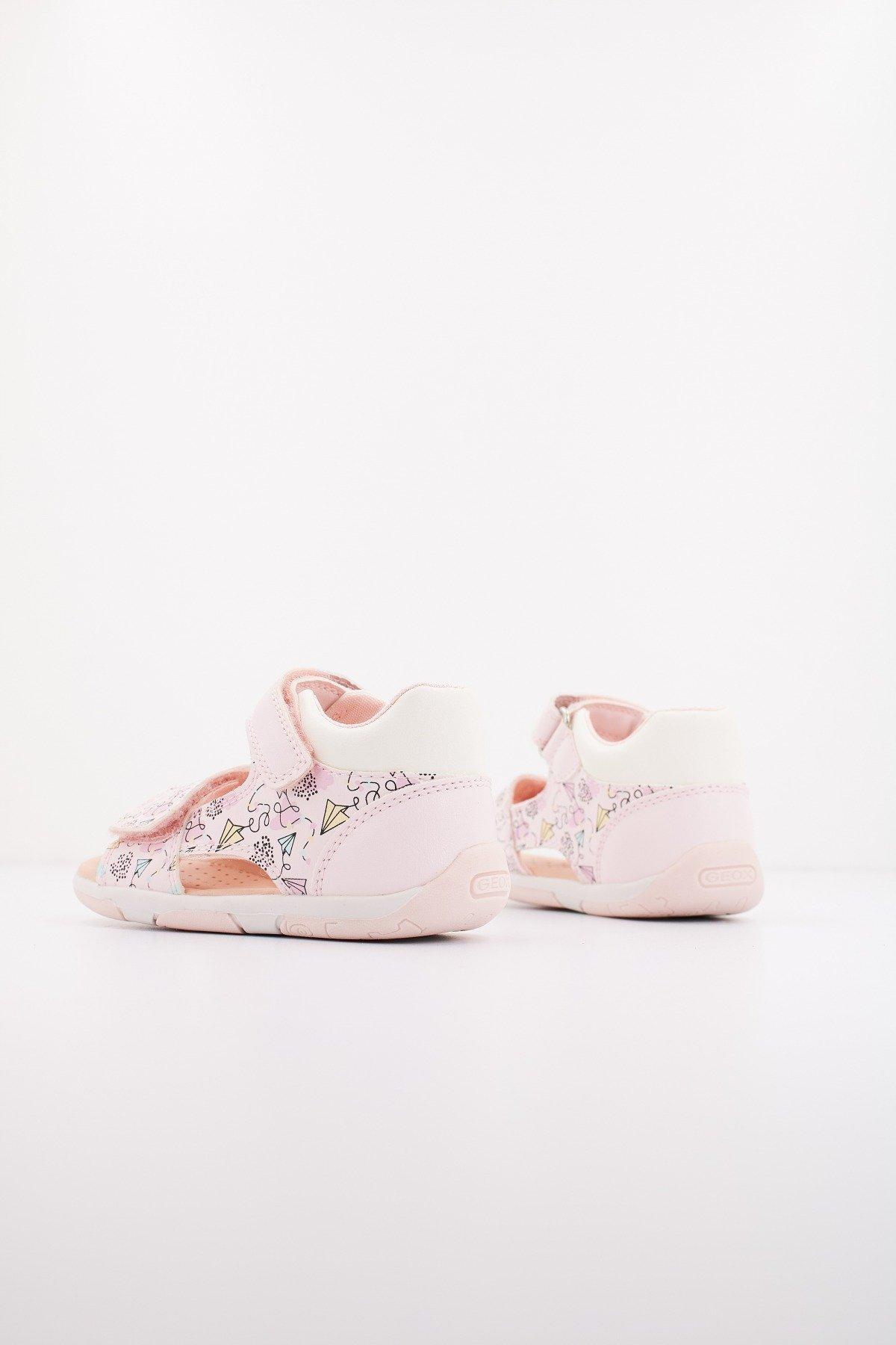 GEOX B SANDAL TAPUZ G en color ROSA (3)
