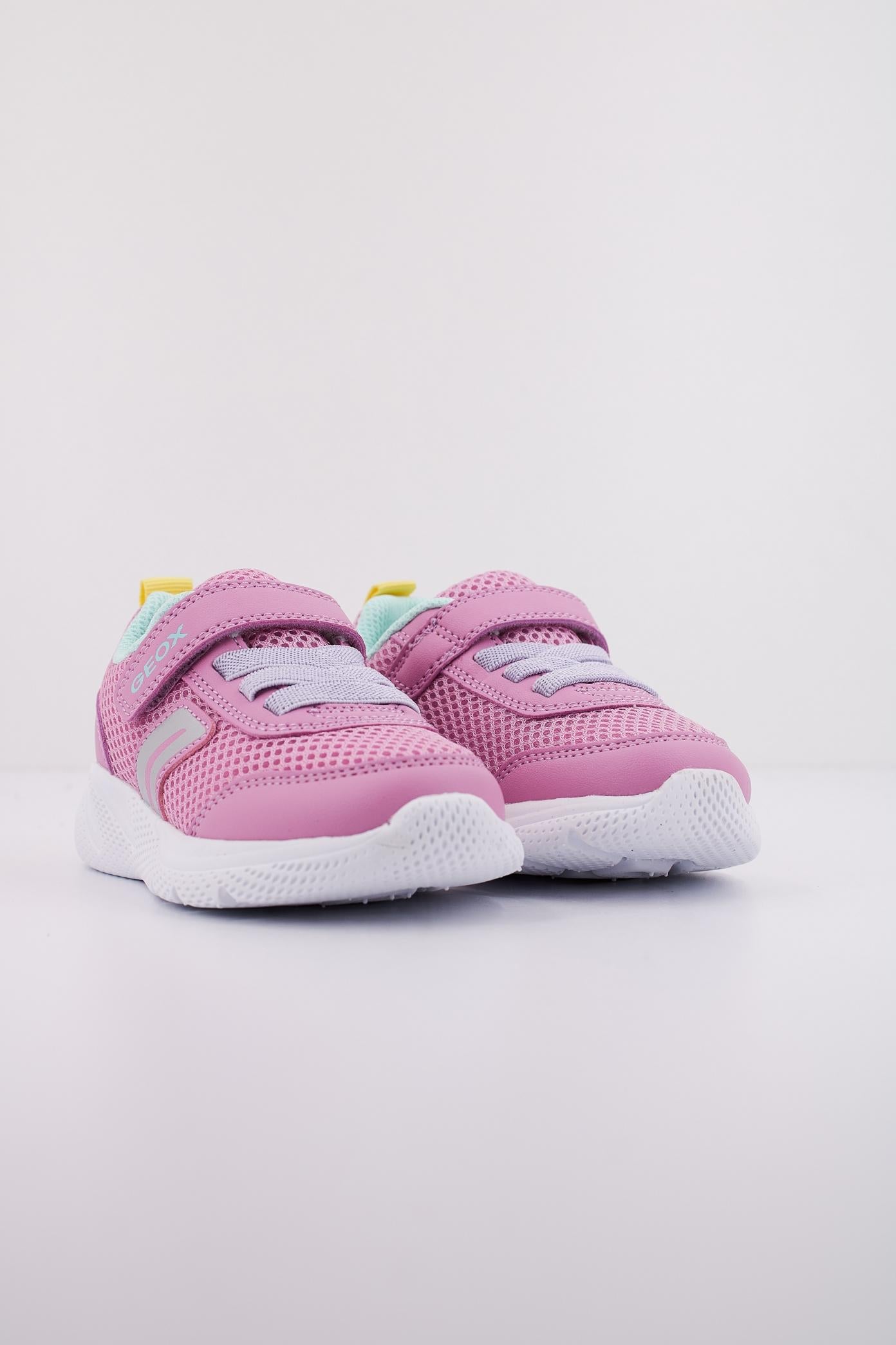 GEOX B SPRINTYE GIRL en color ROSA (2)