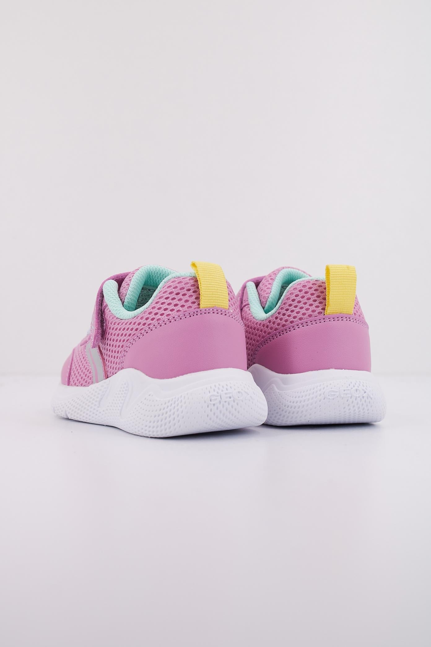 GEOX B SPRINTYE GIRL en color ROSA (4)