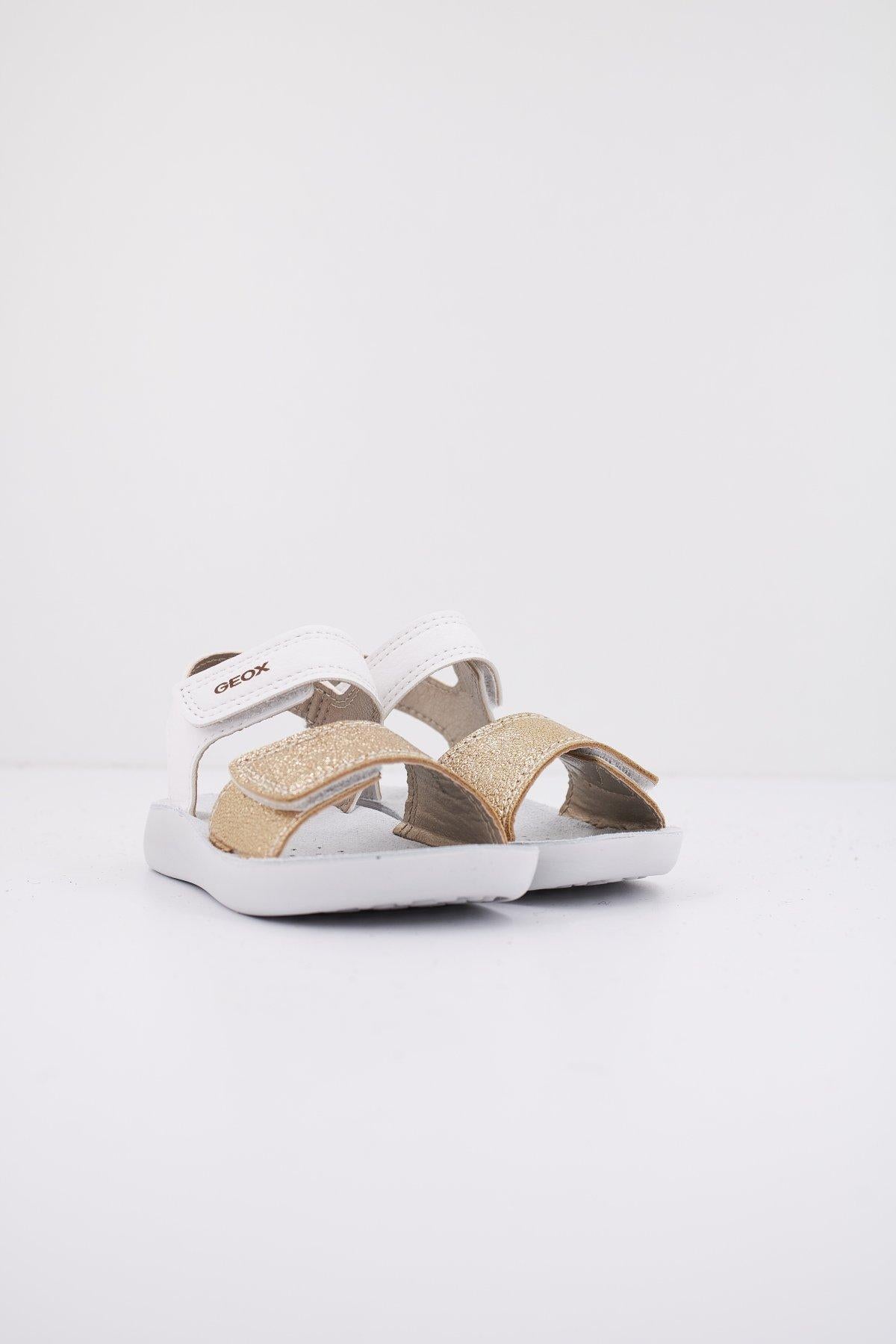 GEOX B SANDAL LIGHTFLOPPY en color BLANCO (2)