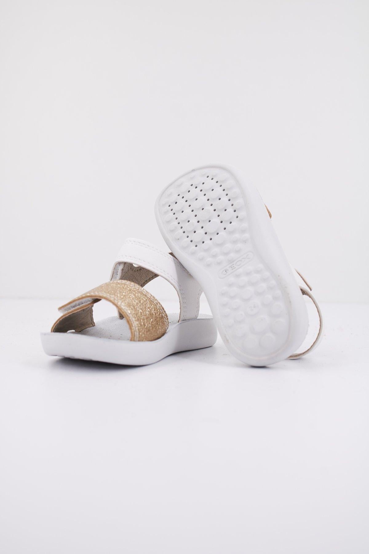GEOX B SANDAL LIGHTFLOPPY en color BLANCO (4)