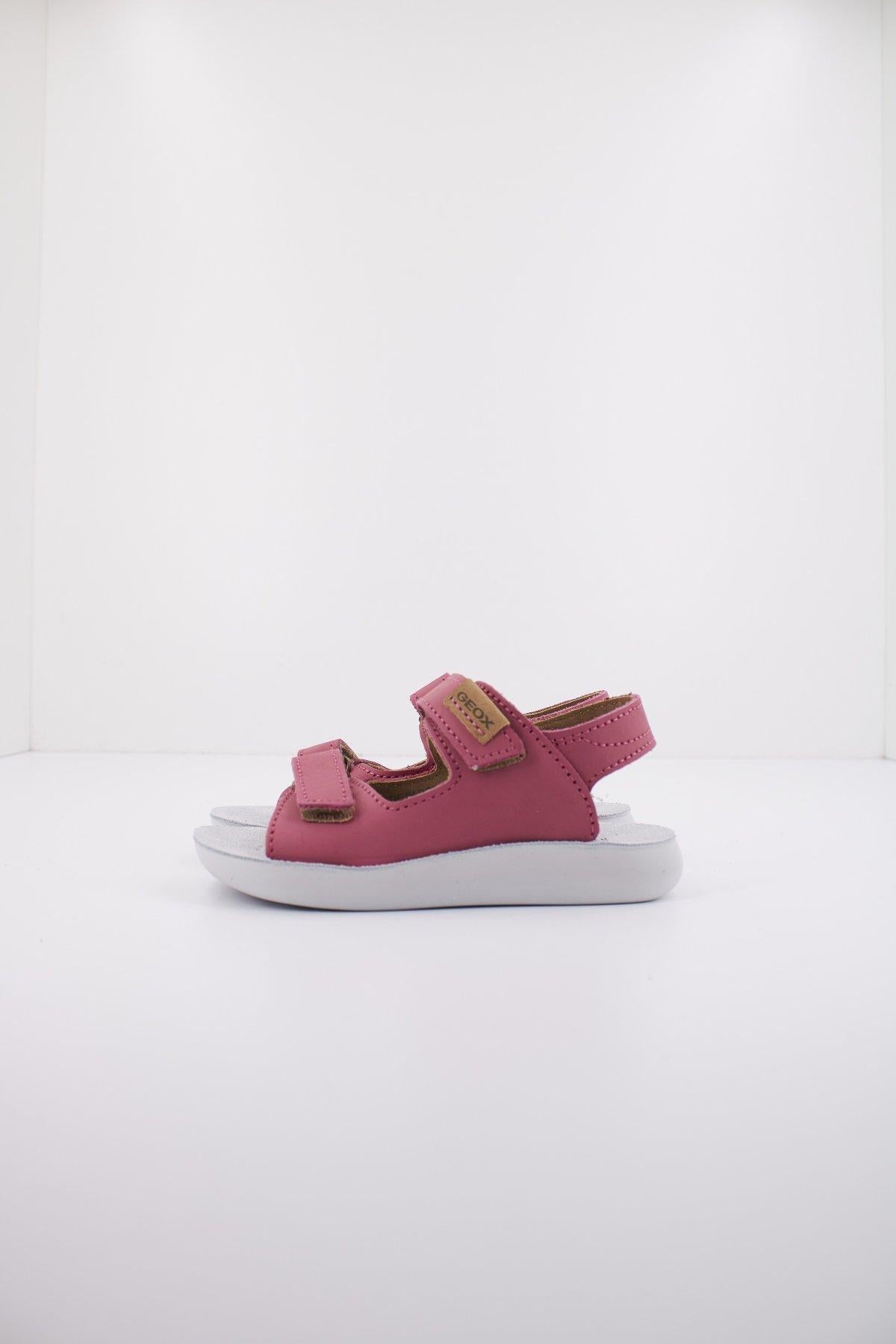 GEOX B SANDAL LIGHTFLOPPY en color ROSA (1)