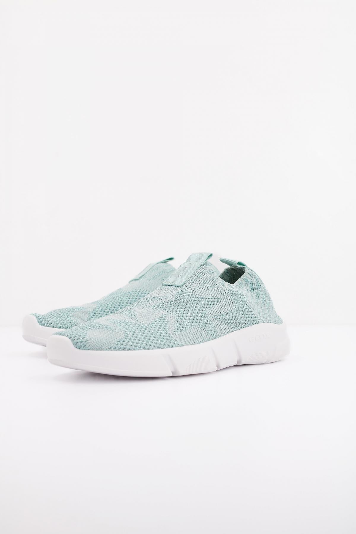 GEOX J ARIL GIRL en color VERDE (2)
