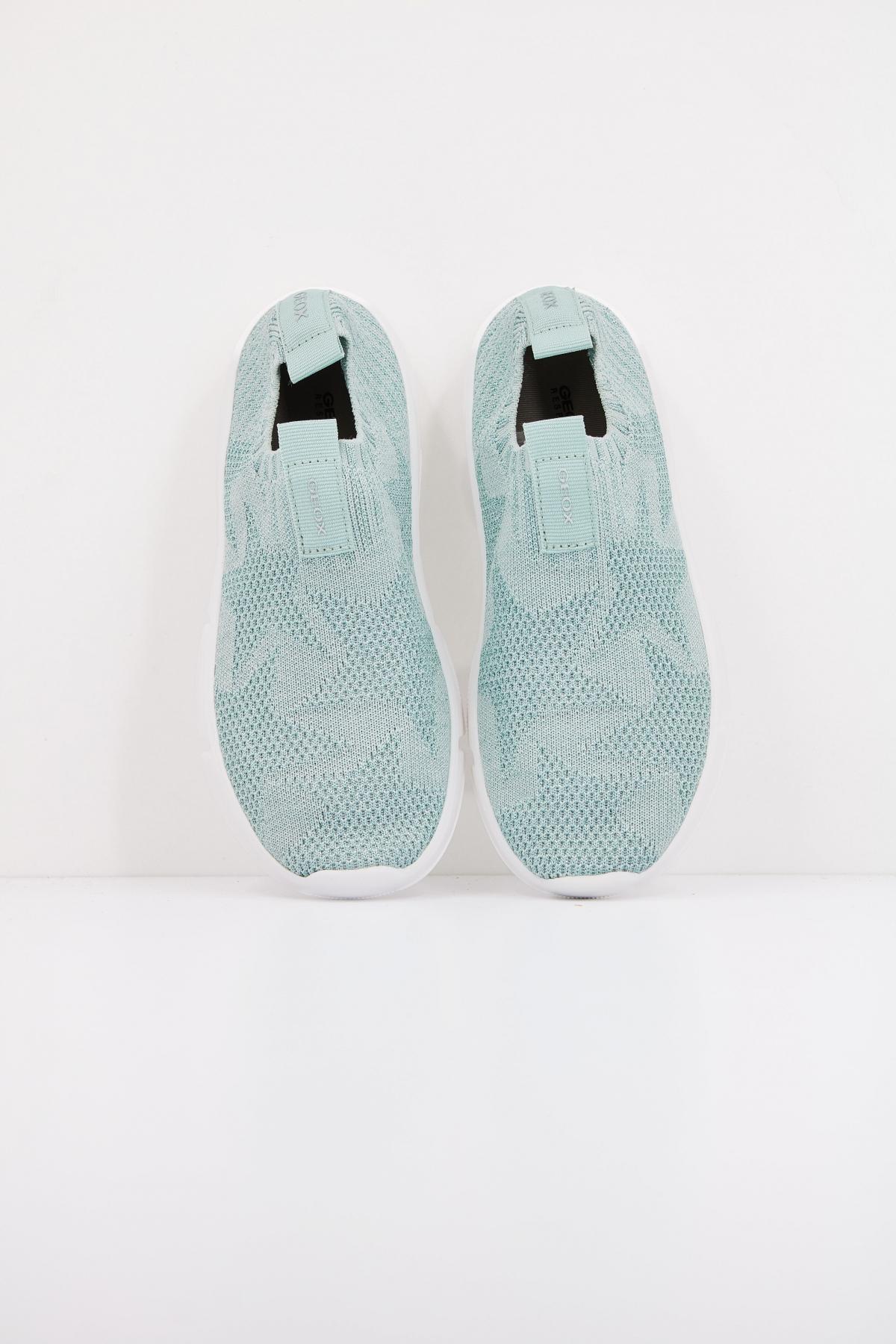 GEOX J ARIL GIRL en color VERDE (3)