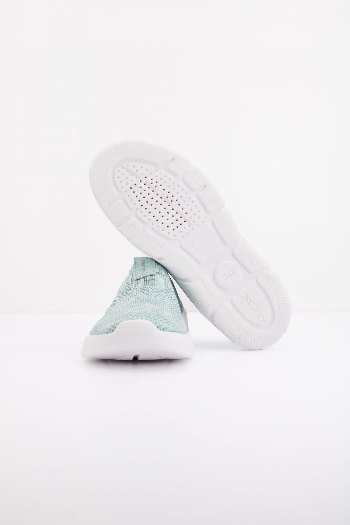 GEOX J ARIL GIRL en color VERDE (5)