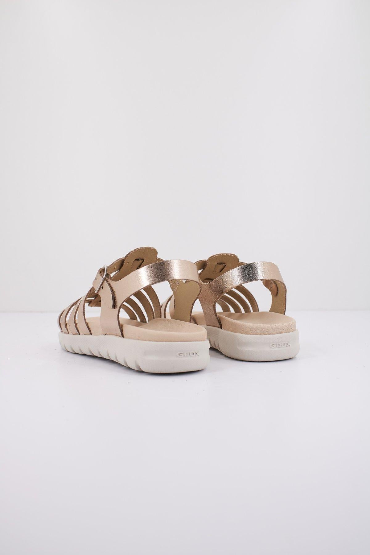 GEOX J S.SOLEIMA G en color BRONCE (3)