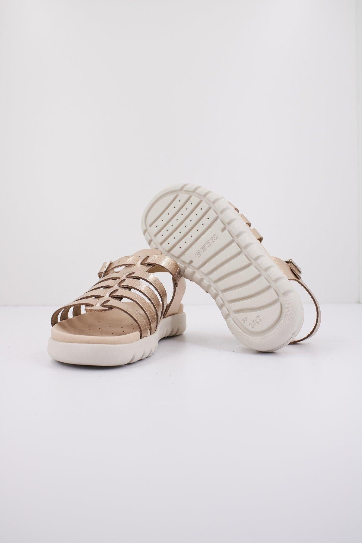 GEOX J S.SOLEIMA G en color BRONCE (4)