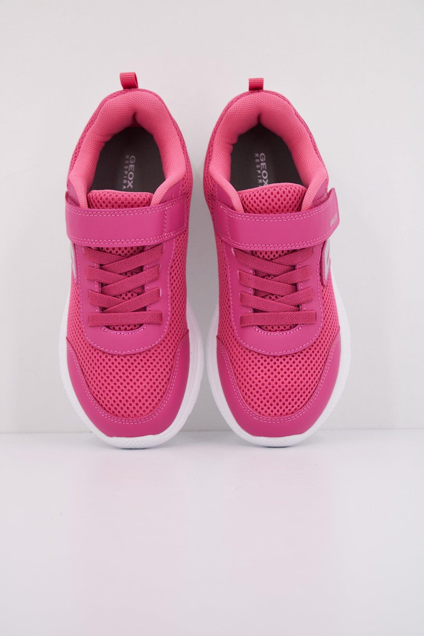 GEOX J SPRINTYE GIRL en color ROSA (3)