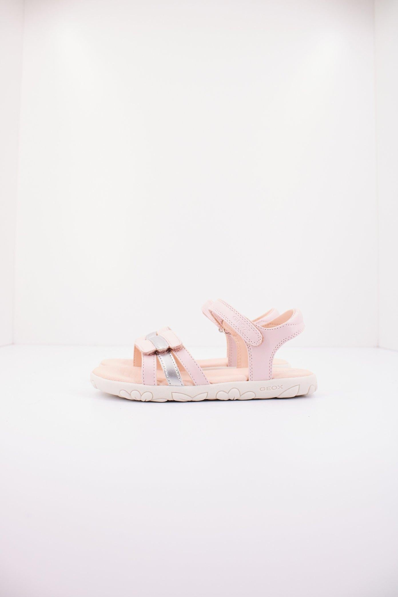 GEOX J S.HAITI G. en color ROSA (1)