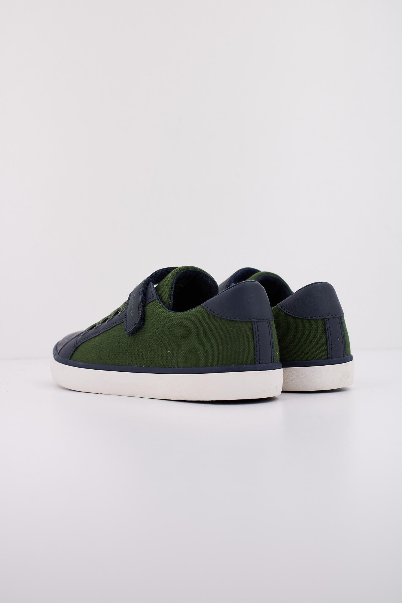 GEOX J GISLI B B en color VERDE (4)