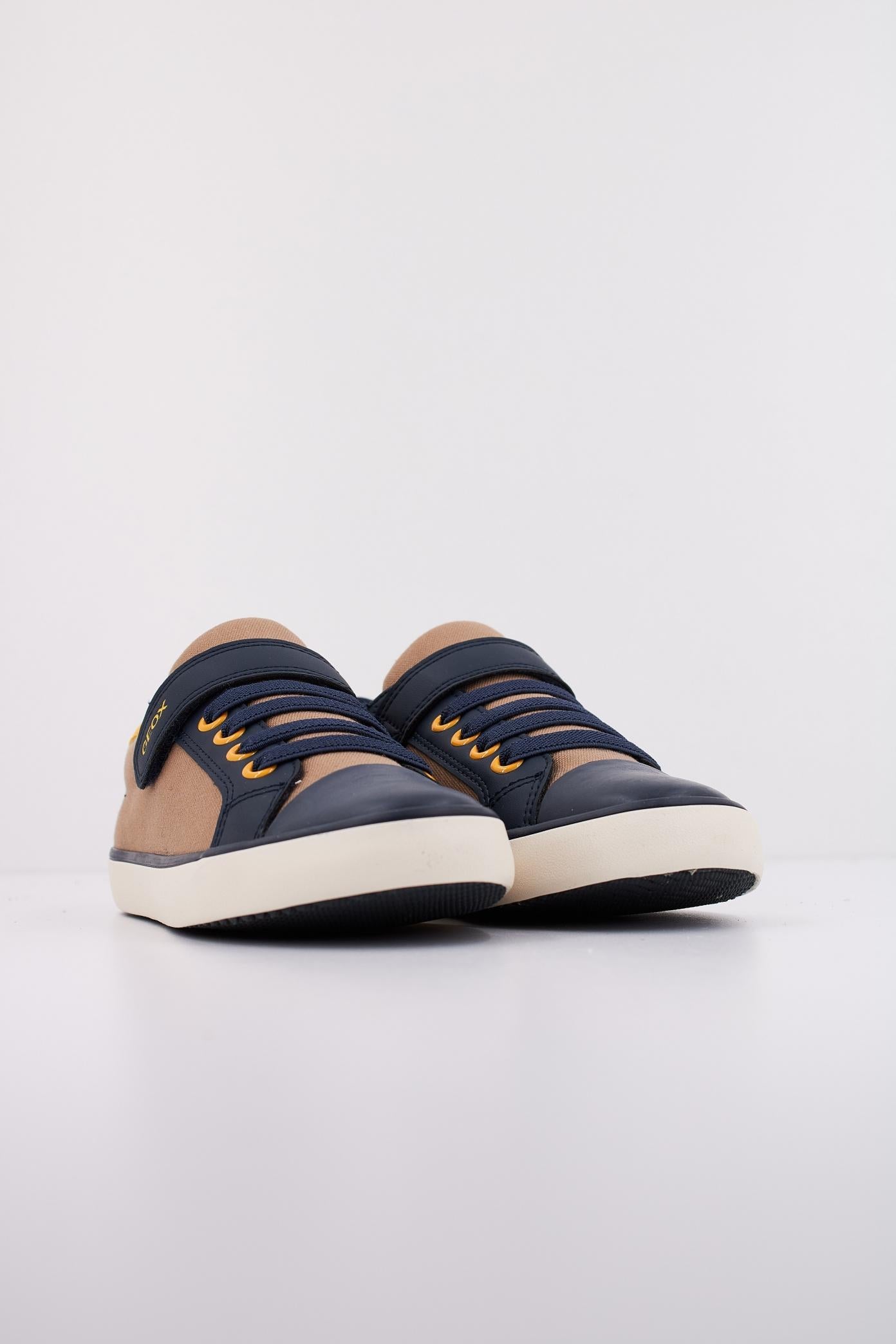 GEOX J GISLI BOY en color AZUL (2)