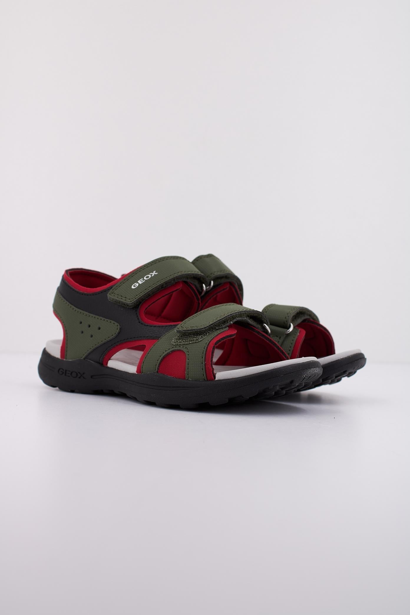 GEOX J VANIETT BOY en color VERDE (2)