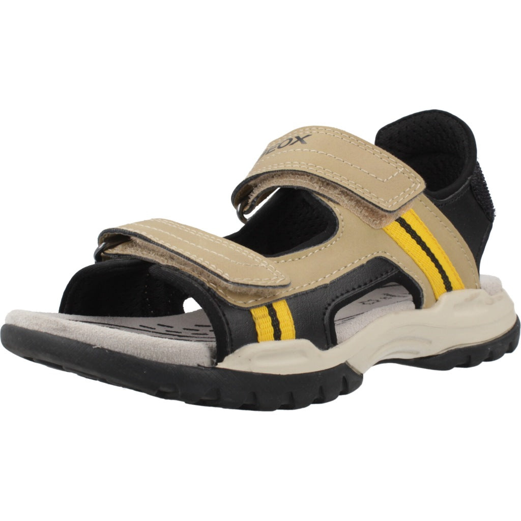 GEOX J BOREALIS BOY en color MARRON CLARO (1)