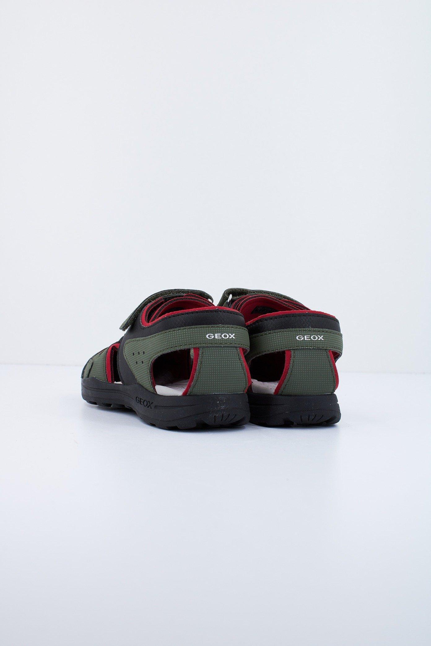 GEOX J VANIETT B en color VERDE (3)
