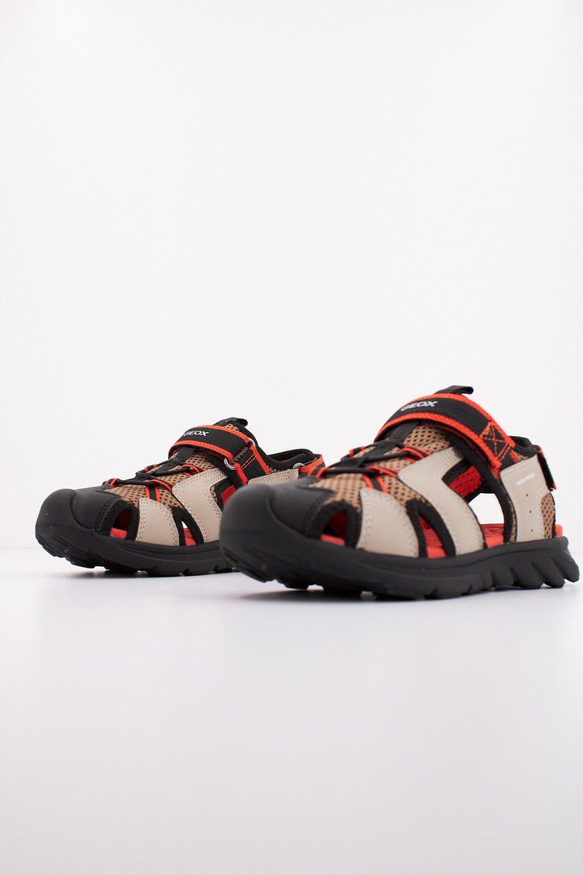 GEOX SANDAL AIRADYUM F en color BEIS (2)